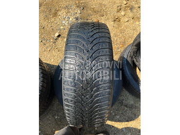 Kumho 215/60 R16 Zimska