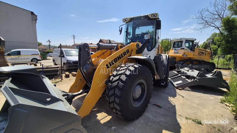 Liebherr L546