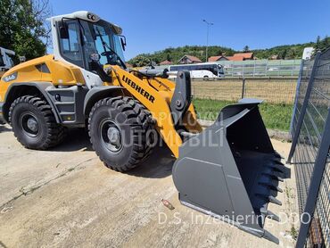 Liebherr L546