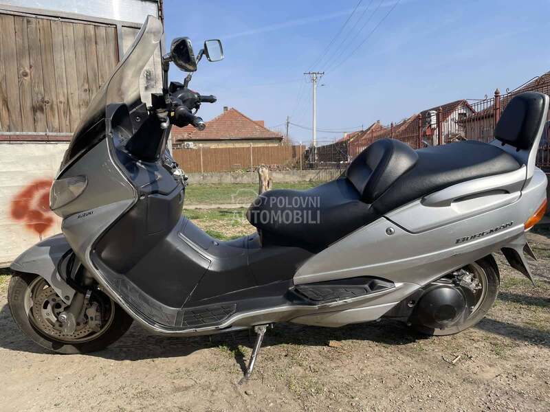 Suzuki Burgman