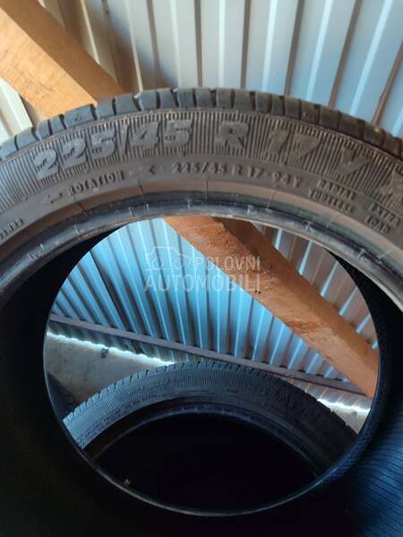 Petlas 225/45 R17 Letnja