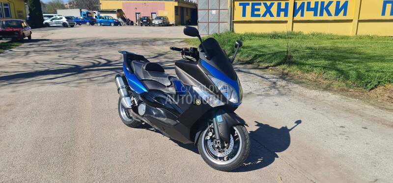 Yamaha t max