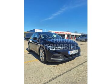 Volkswagen Golf 8 1.5 eTSI Style