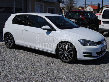 Volkswagen Golf 7 1,4 TSI HIGHLINE