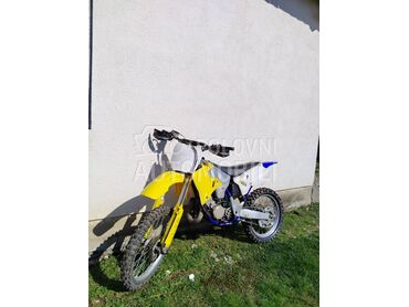Yamaha yz