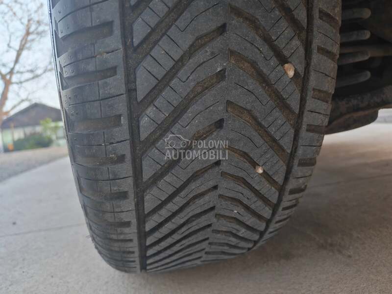 Ford Kuga NA.VI/R.KAM