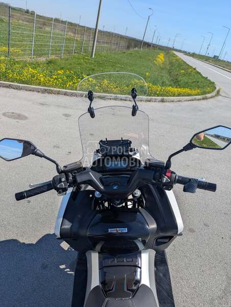 Honda NC 700 D Integra