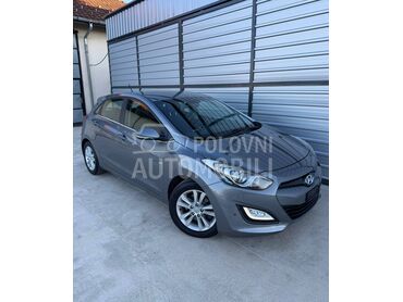 Hyundai i30 1.6 106000 NOVO
