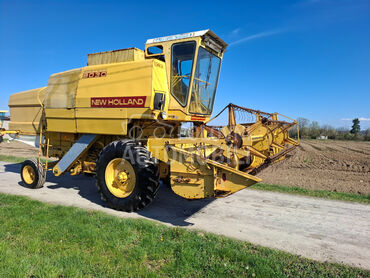 New Holland 8030