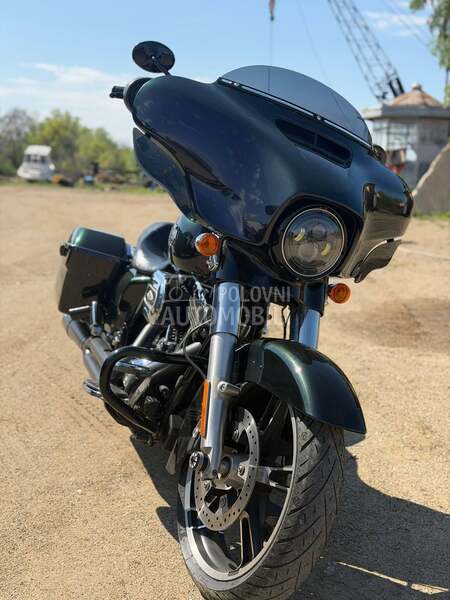 Harley Davidson Street glide