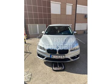 BMW 218 Active touarer