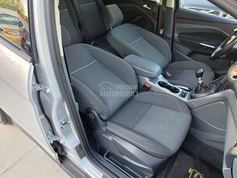 Ford C-Max LEASE TITANIUM