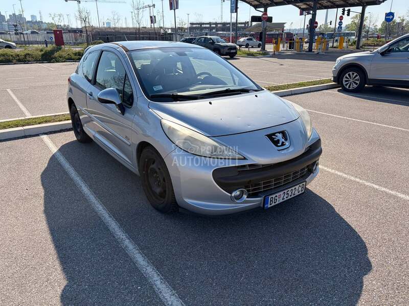 Peugeot 207 THP