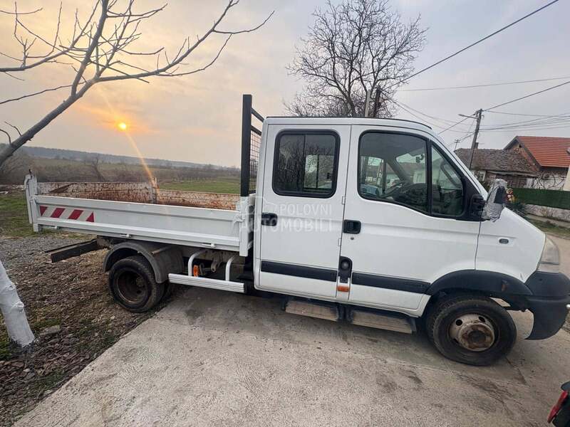 Renault Mascott