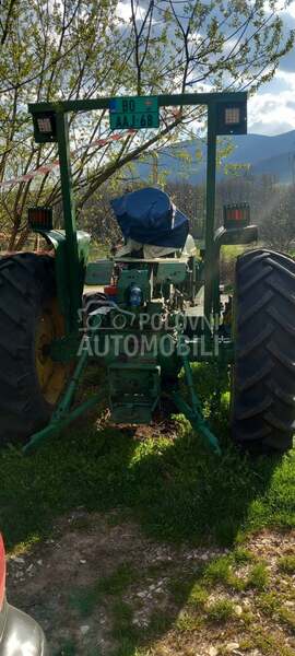 John Deere 4020