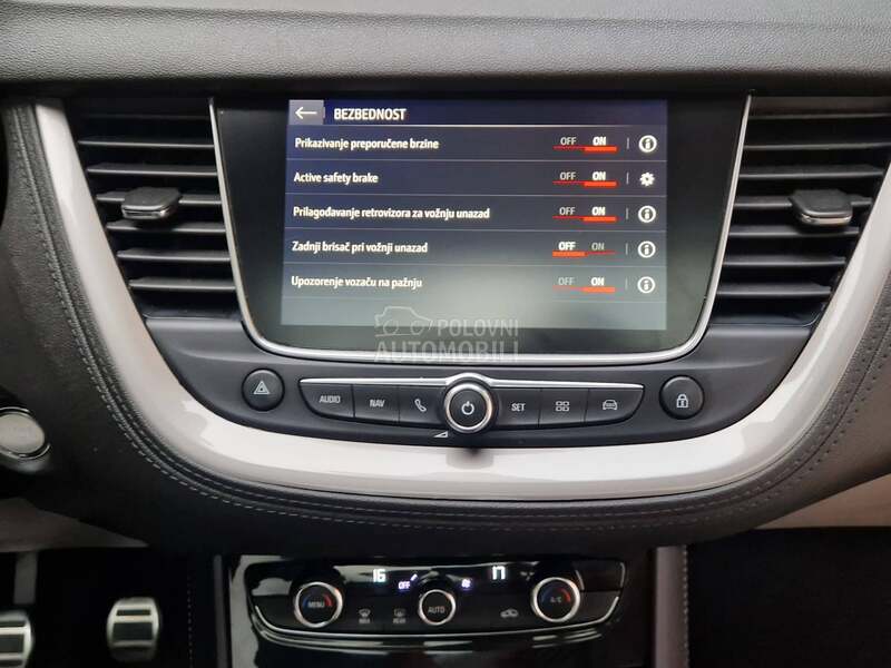 Opel Grandland X 1.2 Pano Innovation
