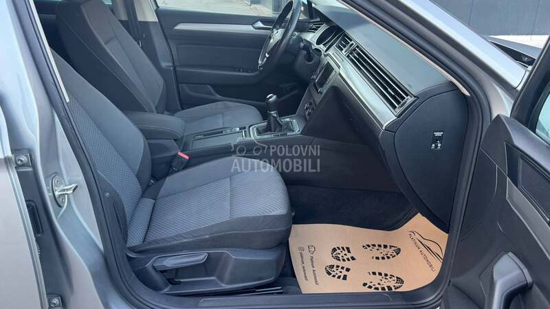 Volkswagen Passat B8 1.6TDI/LED/NAV/FUL