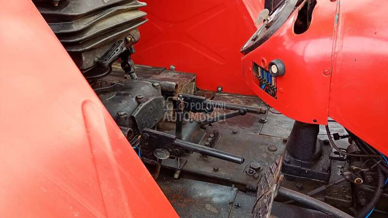 Zetor 6911