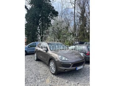 Porsche Cayenne 3.0tdi