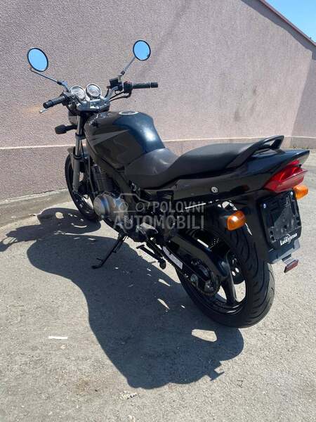 Suzuki Gs500 a2