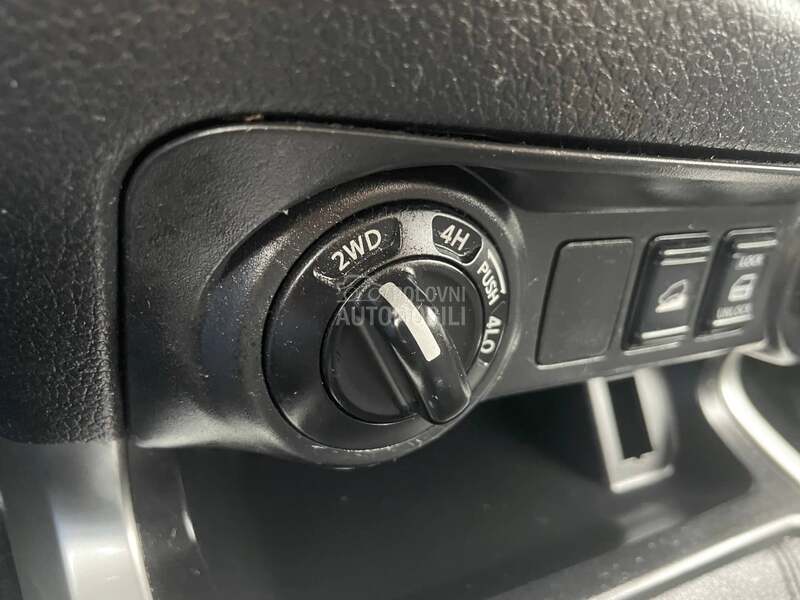 Nissan Navara 2.3 dci double cab