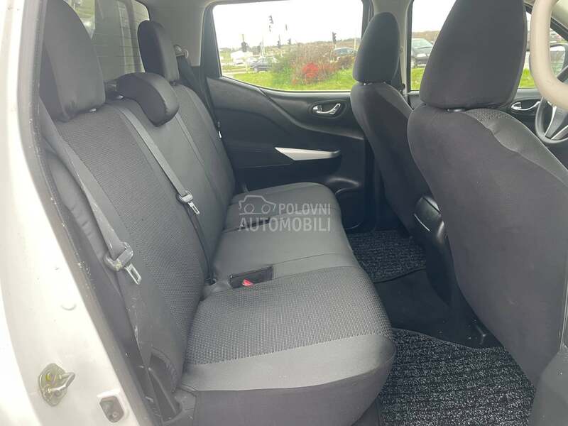 Nissan Navara 2.3 dci double cab