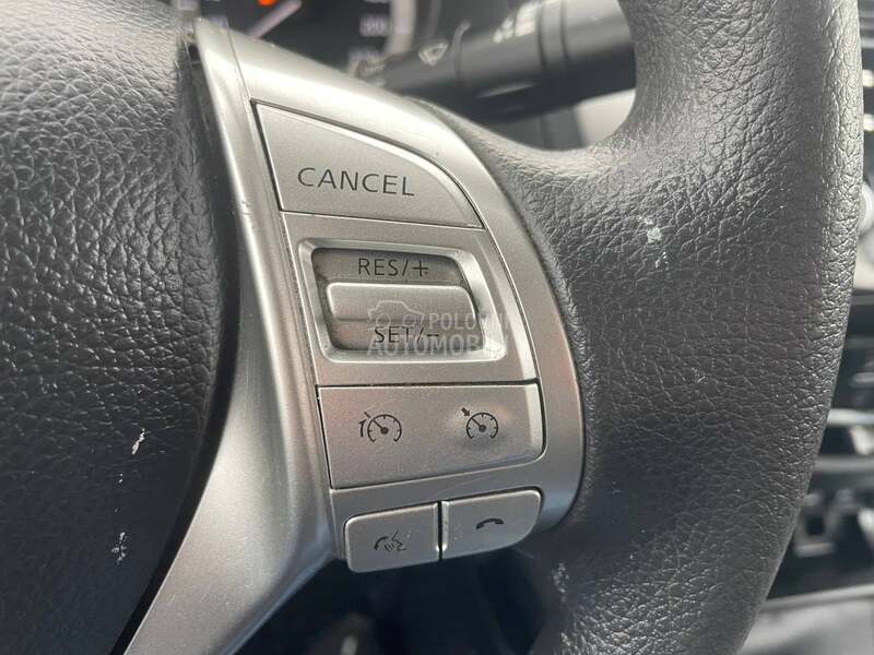 Nissan Navara 2.3 dci double cab