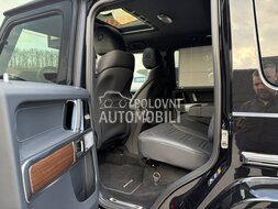 Mercedes Benz G 450 d AMG Line slika 17