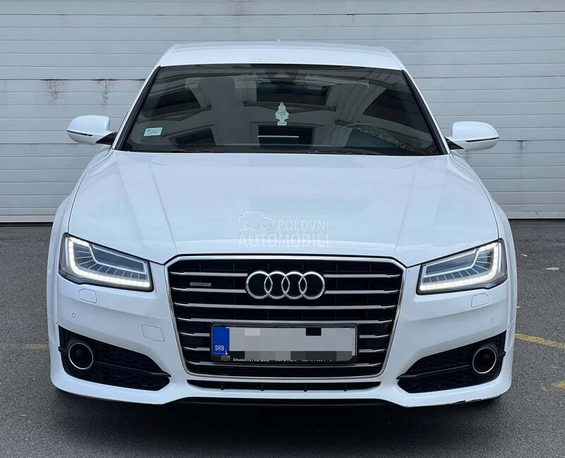 Audi A8 S LINE MATRIX