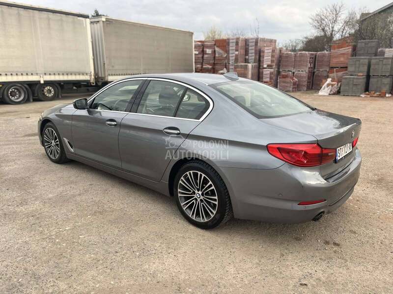 BMW 520 