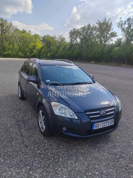 Kia cee`d sw 