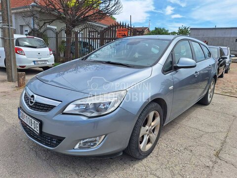 Opel Astra J 1.7 CDTI