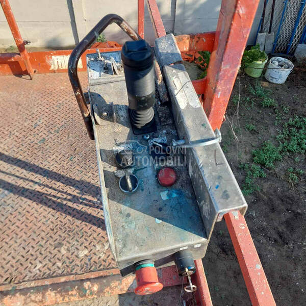 SkyJack SJ8842 RT