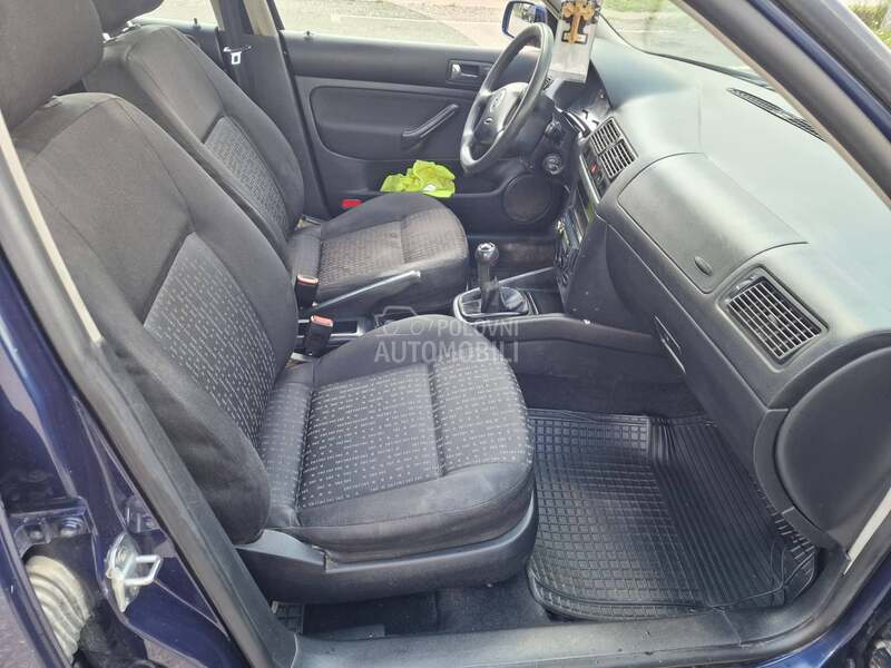 Volkswagen Golf 4 