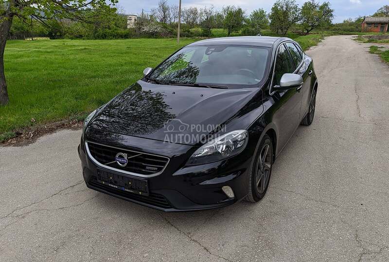 Volvo V40 2.0 D4 R-DESIGN