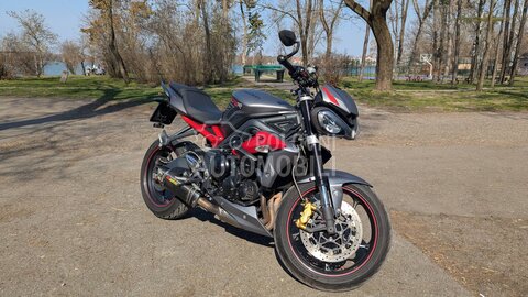 Triumph Street Triple 675 R