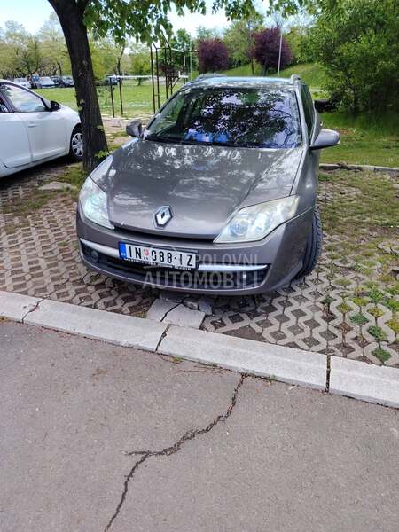 Renault Laguna 