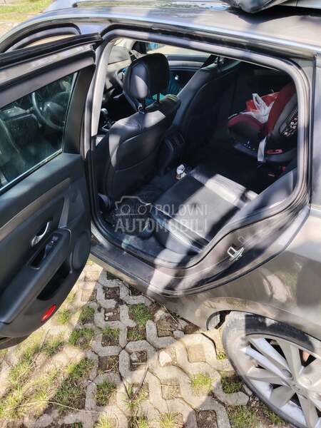 Renault Laguna 