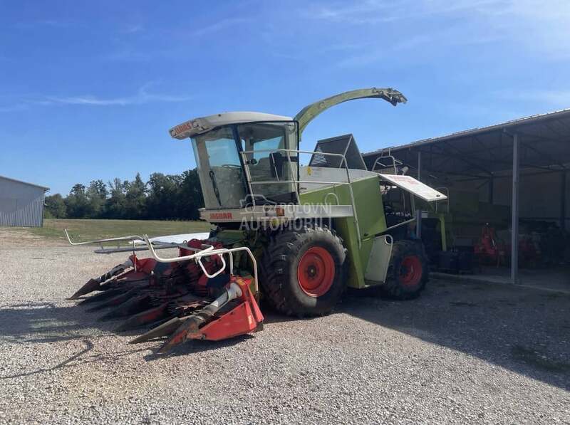 Claas Jaguar 820