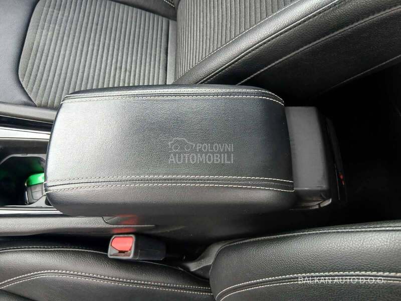 Jeep Compass LIMITED/AUT/NAV/PAN0