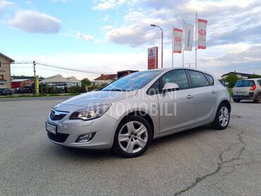 Opel Astra J 1.4 140 k s