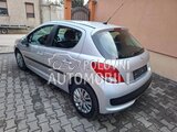 Peugeot 207 1.4 8v