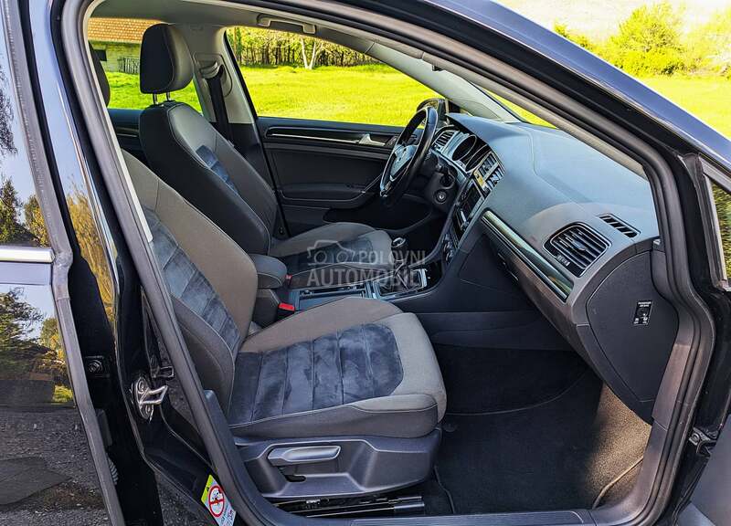 Volkswagen Golf 7 1.6 BLUETDI HIGHLINE