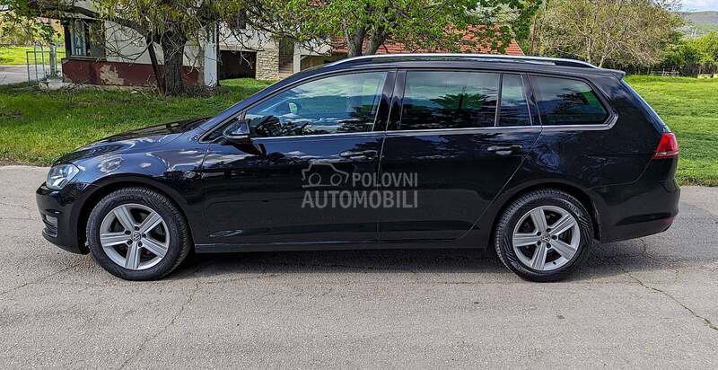 Volkswagen Golf 7 1.6 BLUETDI HIGHLINE