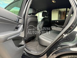 BMW X5 45e M Sport slika 14