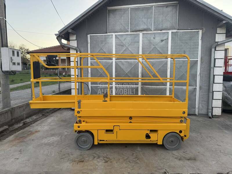Haulotte Compact 8