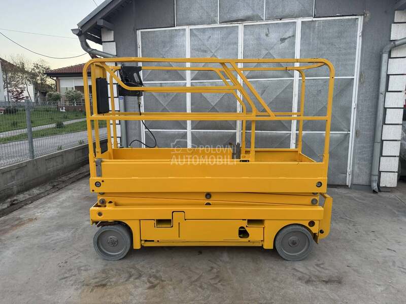 Haulotte Compact 8