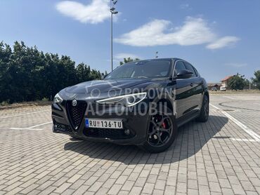 Alfa Romeo Stelvio 2.2