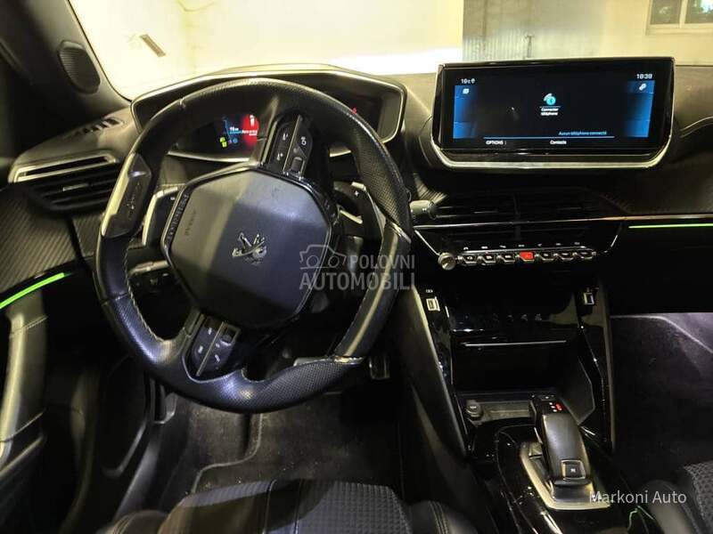 Peugeot 2008 1.2 AUT/GT Line