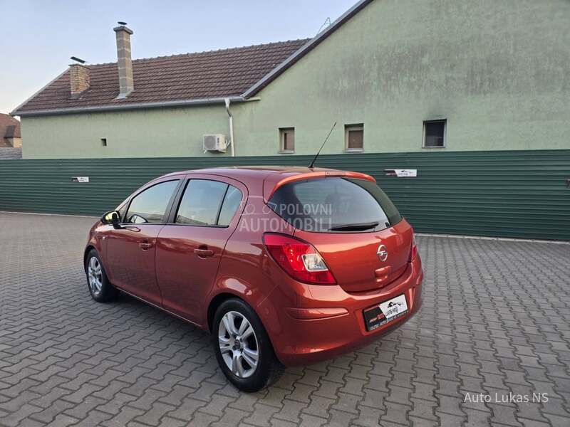 Opel Corsa D 